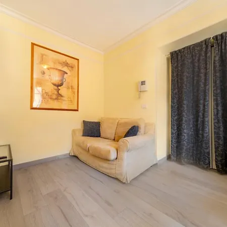 Ur-Nest D'Azeglio * Bologne