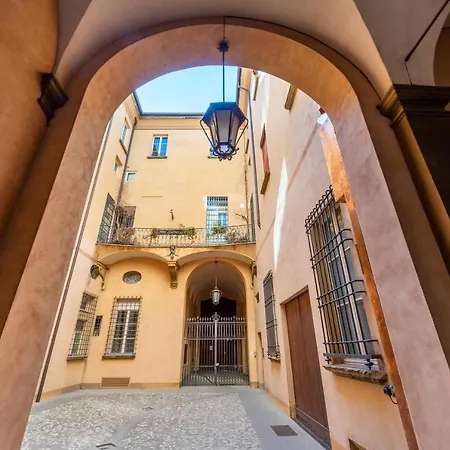 Ur-Nest D'Azeglio Apartament *